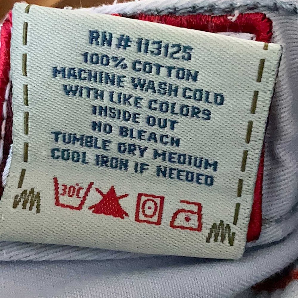 California Vintage Blue Jeans Size 30 Inseam 34” Slightly Distressed. - Picture 8 of 11